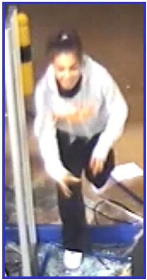 Police are keen to speak to this person in relation to August's looting in Colliers Wood. For this image, quote reference number 43247.