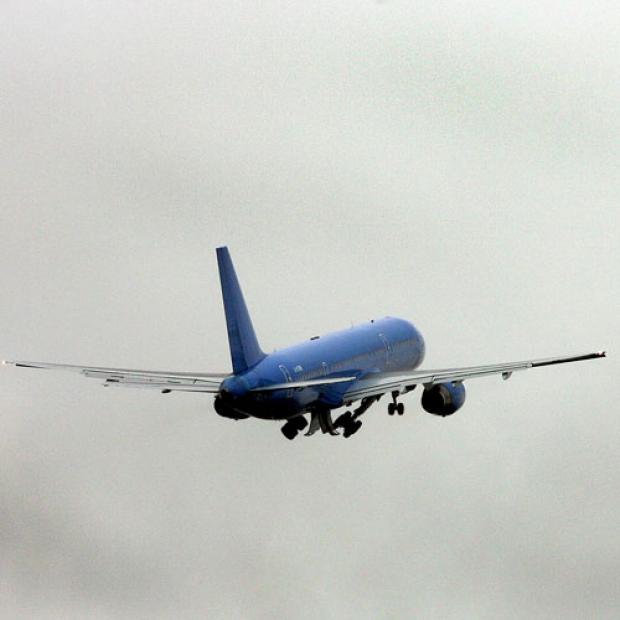 Councils call for new study into attitudes to aircraft noise