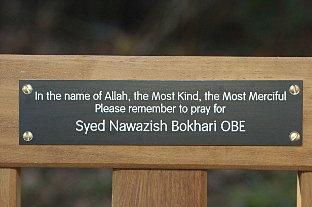Memorial bench unveiled in honour of former headteacher