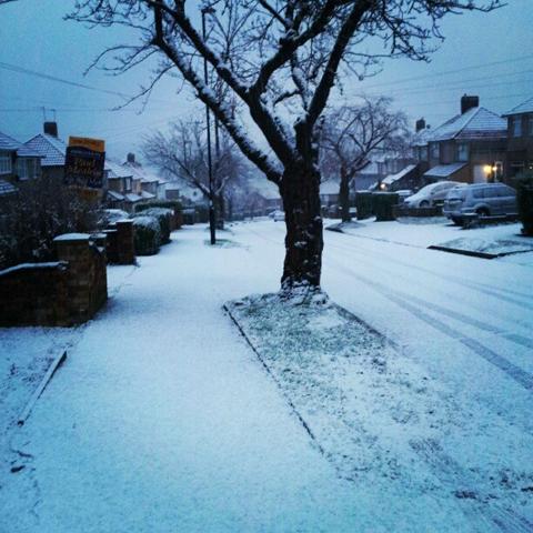 Snow in New Addington - photo by Danielle Gardener
