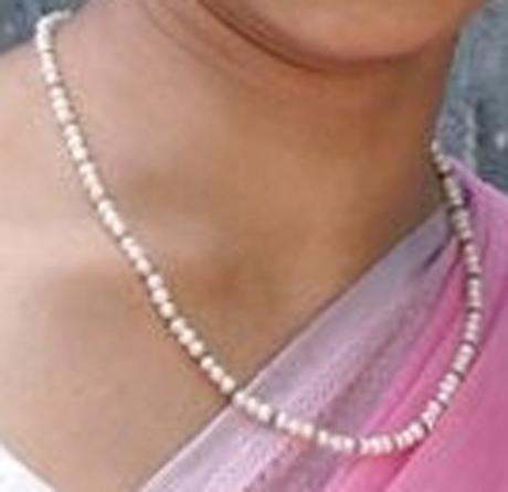 This is jewellery stolen during a burglary in Sutton. If you have any information that could help the investigation, contact Det Con Nicola Pycock on 020 8649 0777 or call Crimestoppers anonymously on 0800 555 111.