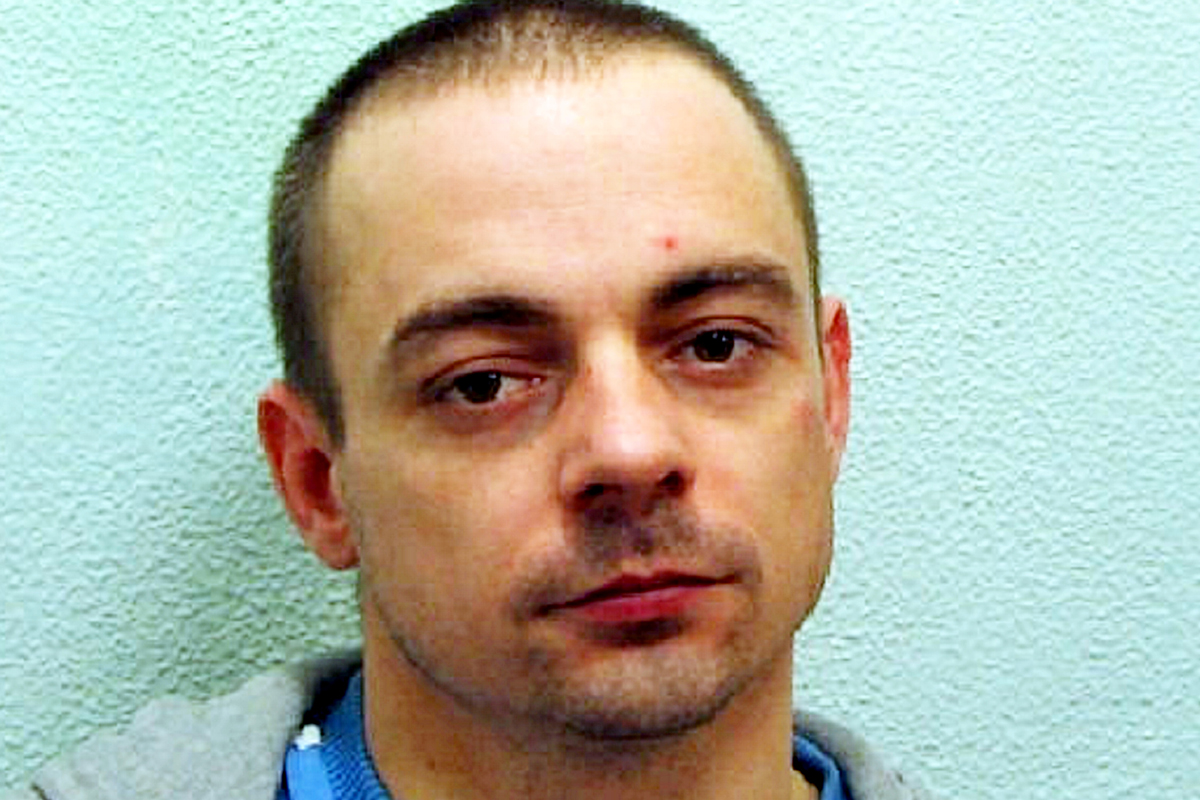 No short sentence for midget burglar jailed for breaking into Coulsdon homes