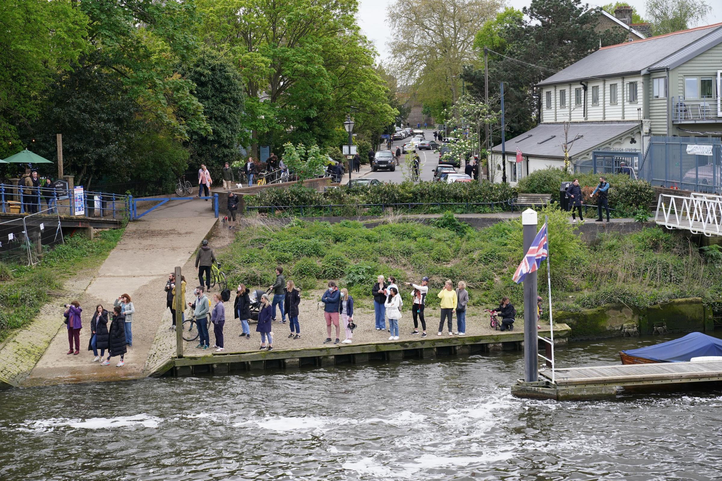 People gather at Teddington Lock to try and spot a Minke whale. Yui Mok/PA Wire 