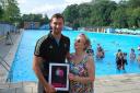 Ian Thorpe gives swimming lessons in Tooting Bec Lido