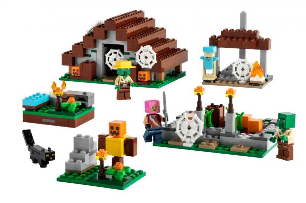 Your Local Guardian: LEGO® Minecraft® The Abandoned Village. Credit: LEGO