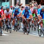 Thousands are expected to line Surrey's roads to catch a glimpse of Bradley Wiggins and Mark Cavendish