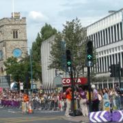 Cycling road race brings crowds out to Putney