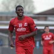 Ola Sogbanmu returns to Carshalton Athletic