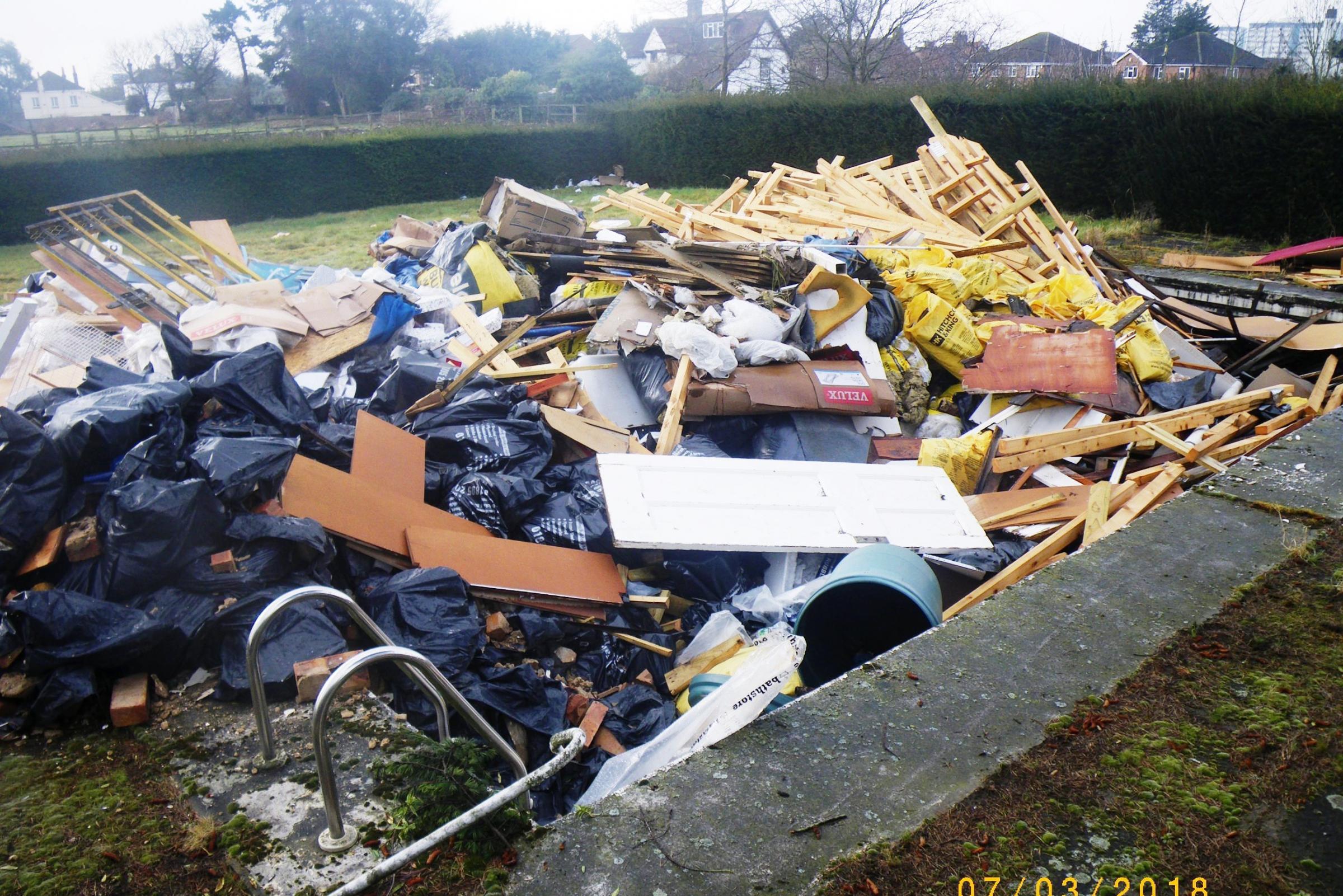 Croydon tradesman fined £1000 for fly tip