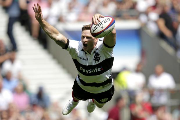LONDON, ENGLAND - MAY 27: Chris Ashton of the Barbarians scores their first try during the Quilter Cup match between England and Barbarians at Twickenham Stadium on May 27, 2018 in London, England.  (Photo by Henry Browne/Getty Images for Barbarians)