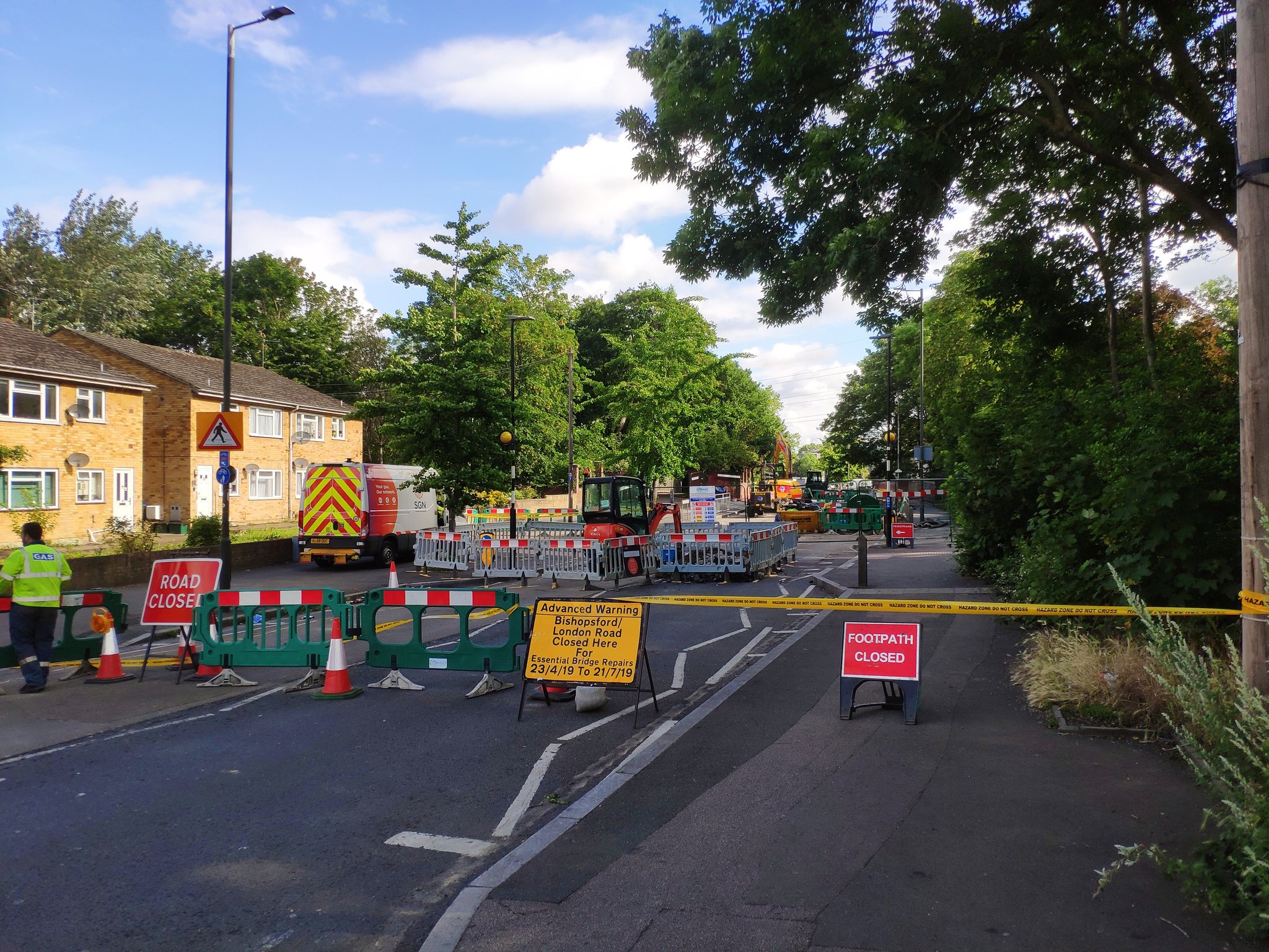 Homes evacuated and people left without water after BRIDGE collapses in Mitcham
